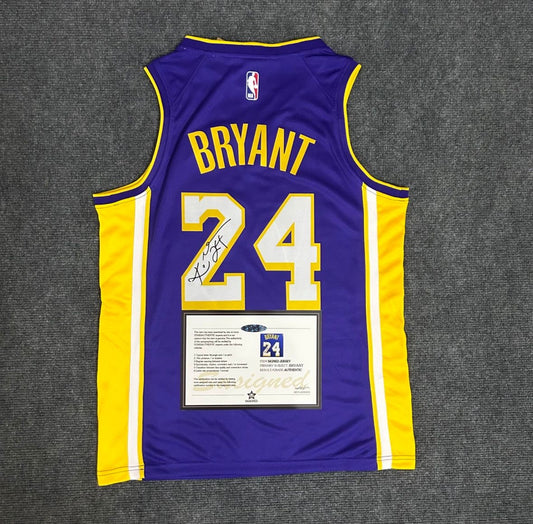 Signed Kobe Bryant LA Lakers Purple